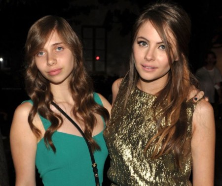 Piper De Palma with her sister, Willa Holland